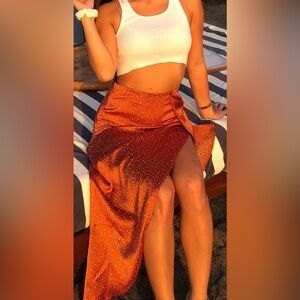 PrettyLittleThing Asymmetrical orange polka dot Skirt